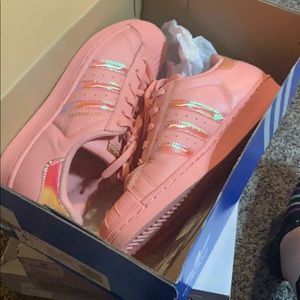 Pink superstars